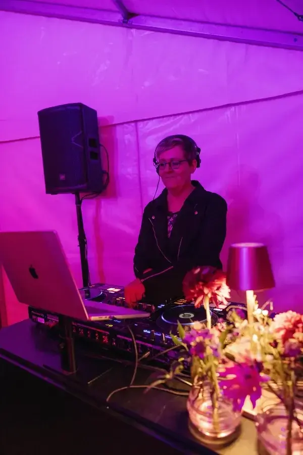 Die DJane des Abends Miss Parhelion